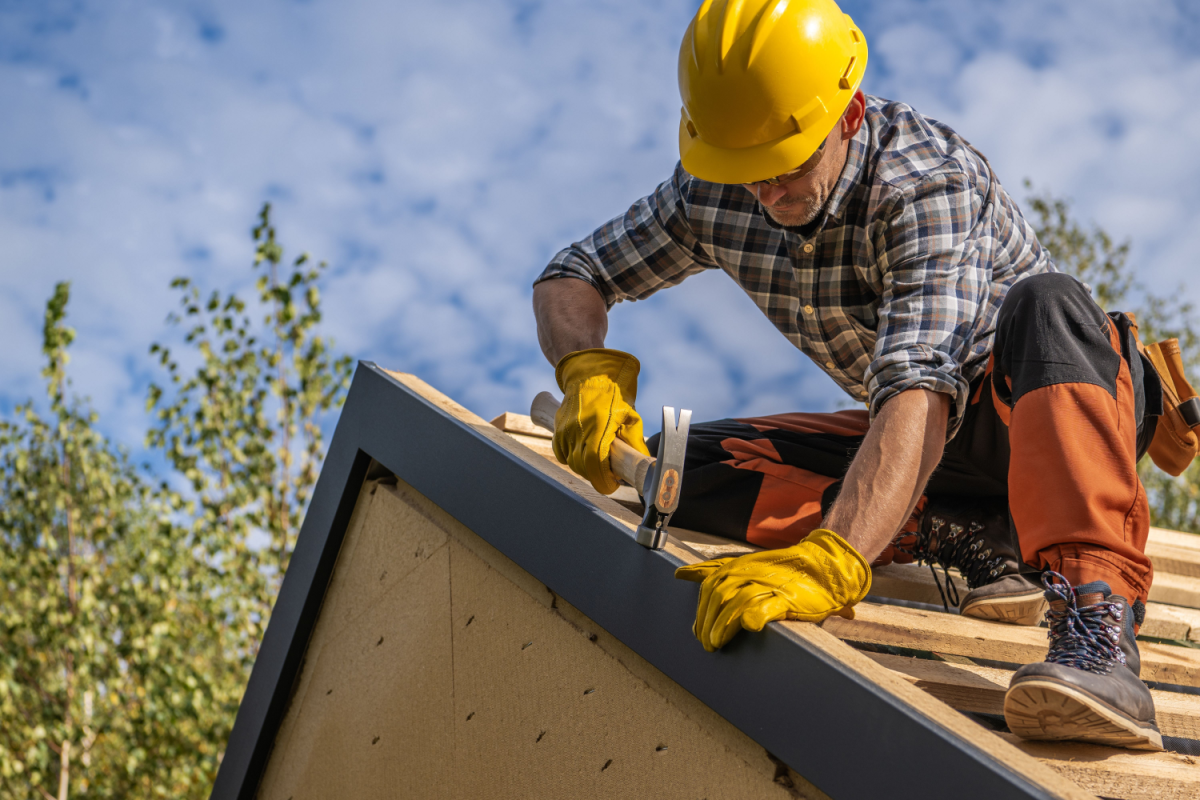 How to choose roofing a contractor in Charlotte, NC